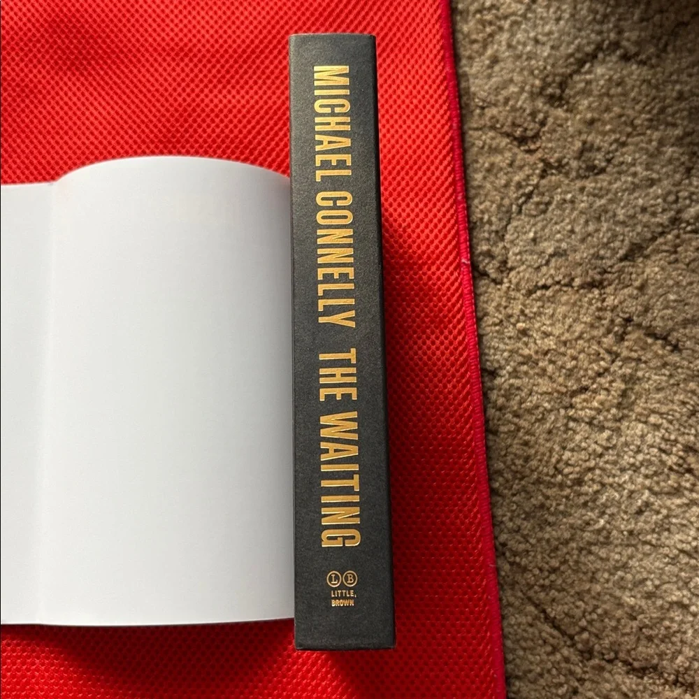 The Waiting by Michael Connelly Hardcover Book